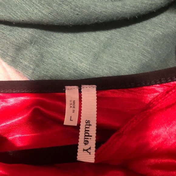 Maurice’s Top - Picture 3 of 3